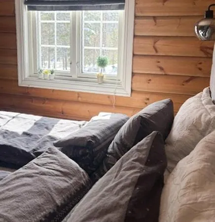 Nyaraló Timber With Hot Tub By Tracks *